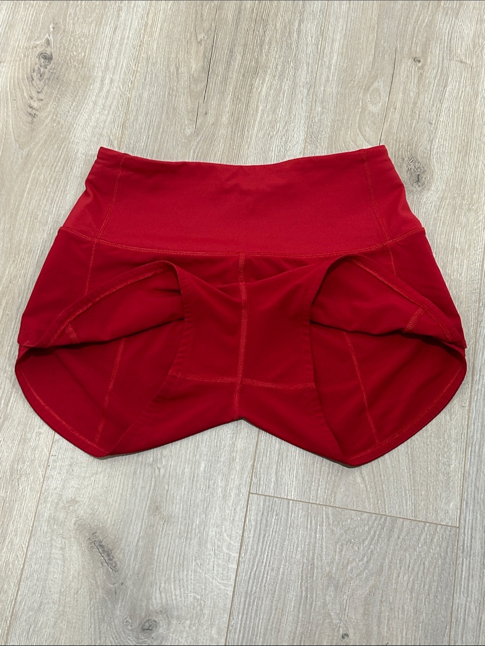 lululemon athletica Women’s Performance Shorts cut outliner Black & Red - Picture 7 of 7